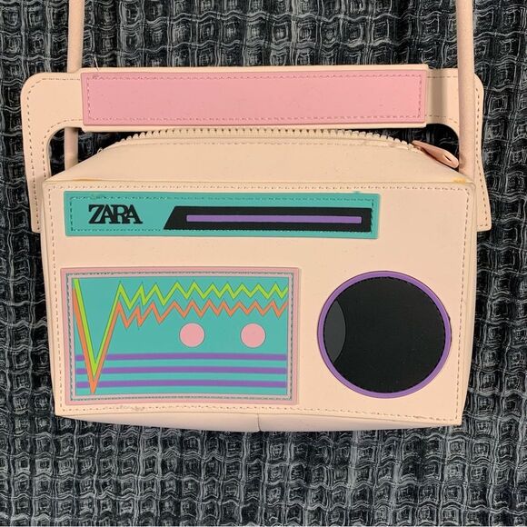 ZARA Pink Funky Retro Radio Summer Fun Purse Stereo Bag Small - Picture 10 of 10